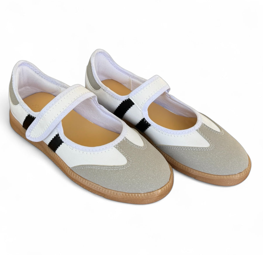 Boston Jane ✨Blanco/ Negro