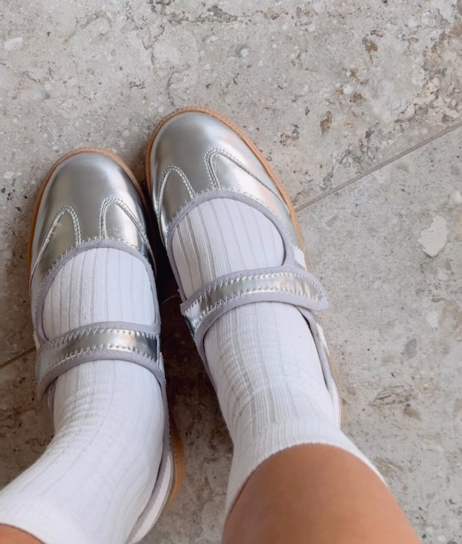 Boston Jane✨Plata / Blanco