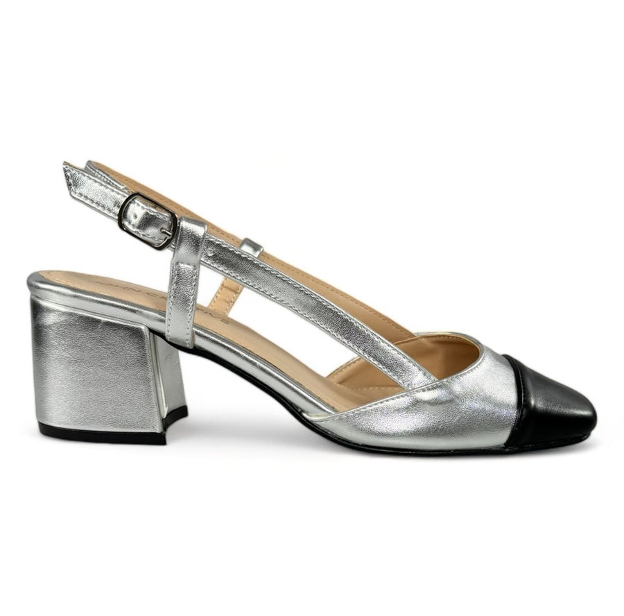 Lissa Plata con Negro